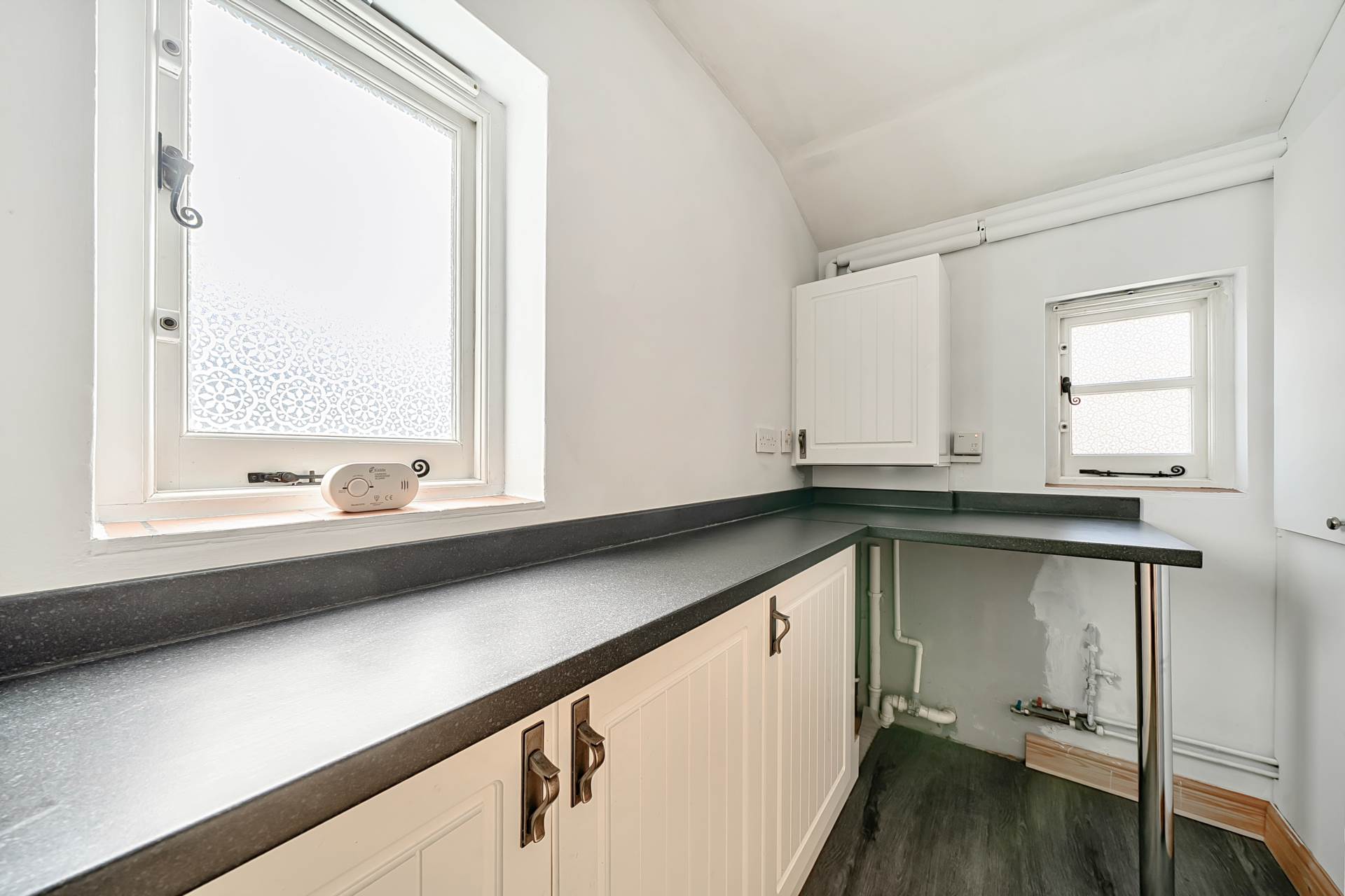 Willow Road, Bedford, Image 13
