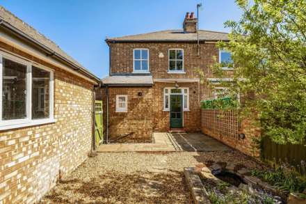 Willow Road, Bedford, Image 16