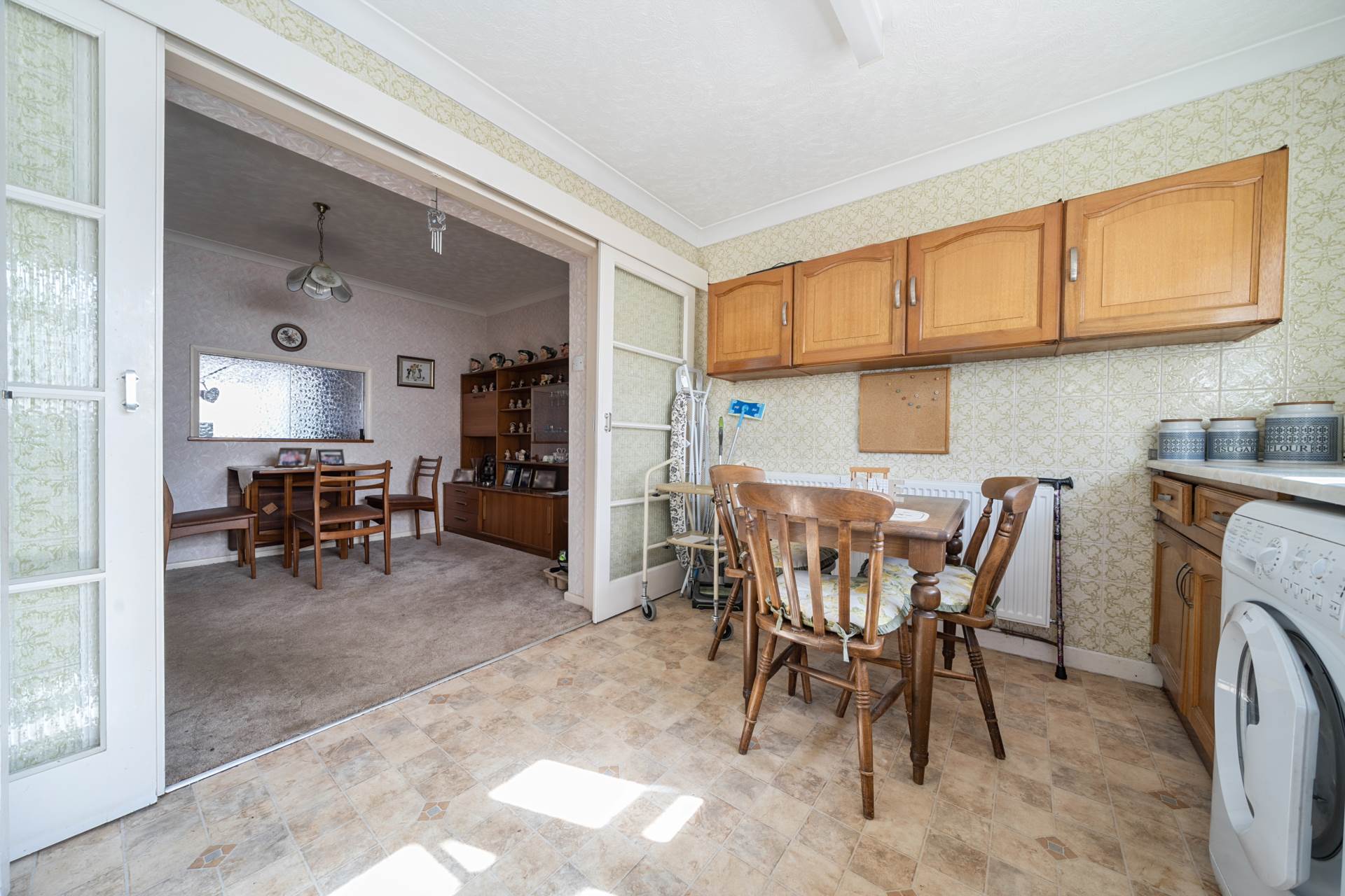 Woodland Drive, Bromham, Image 7