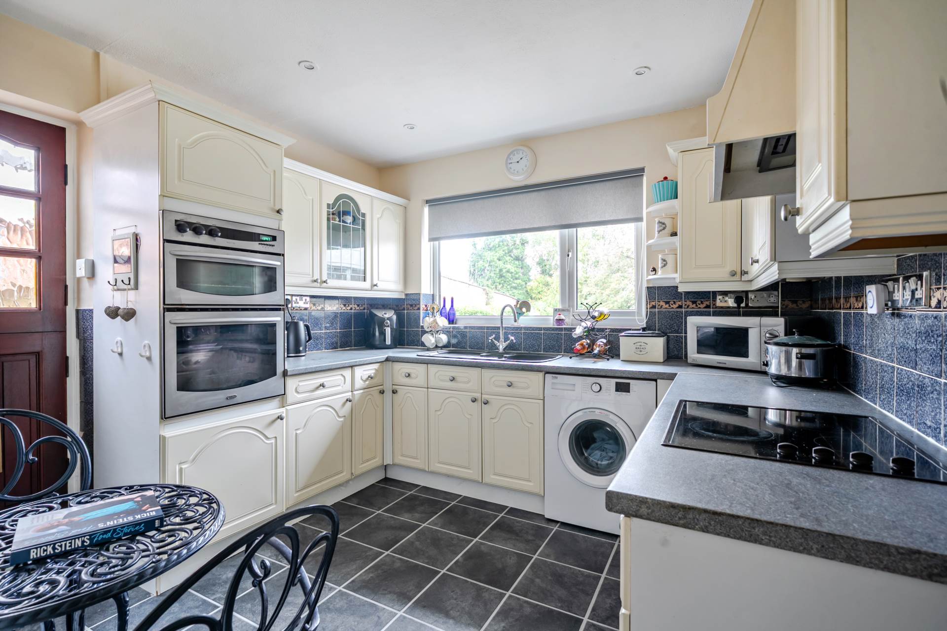 Coxs Close, Sharnbrook, Image 4