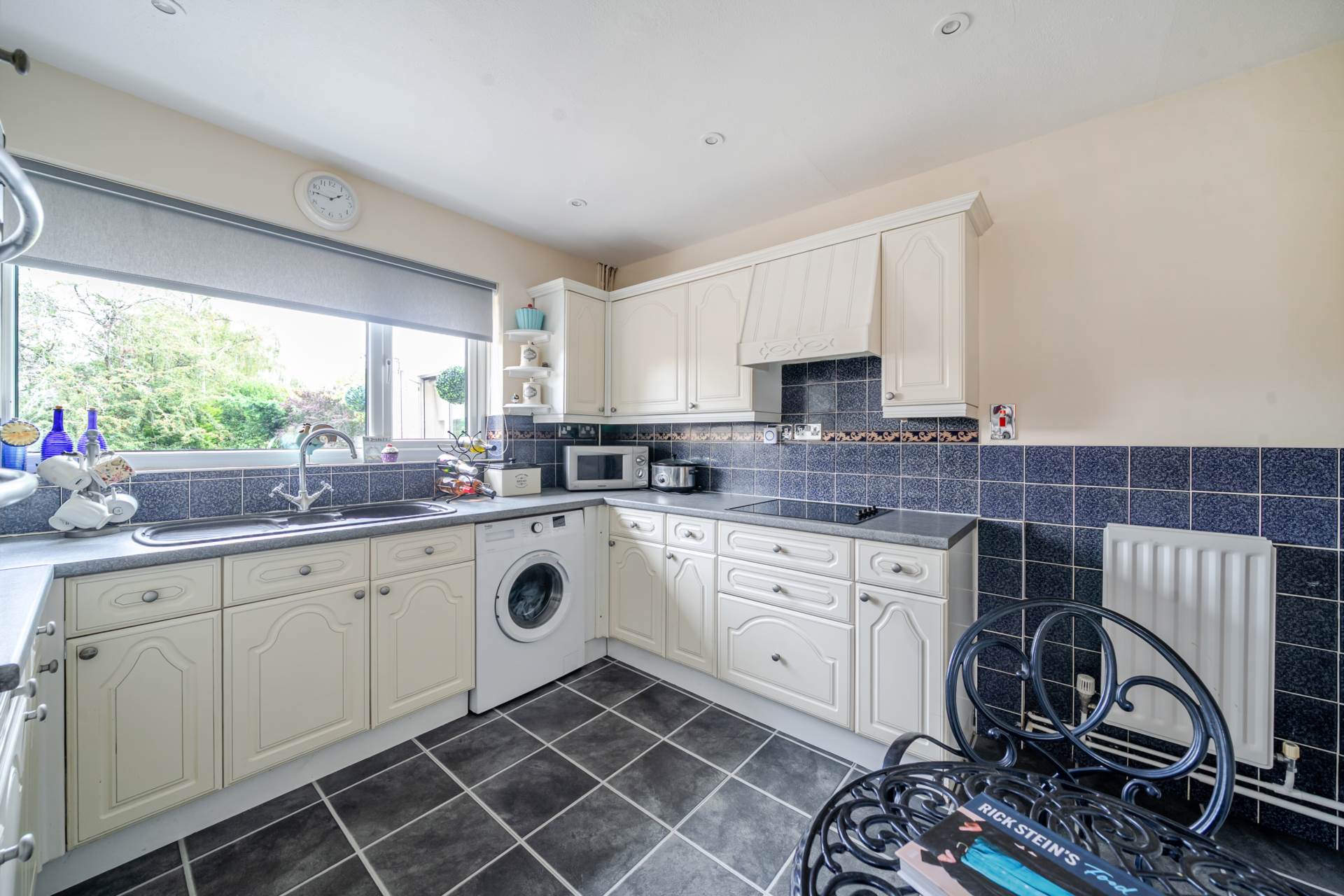 Coxs Close, Sharnbrook, Image 9