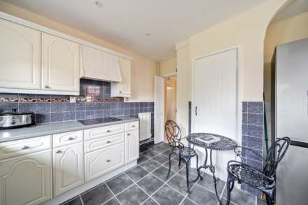 Coxs Close, Sharnbrook, Image 10