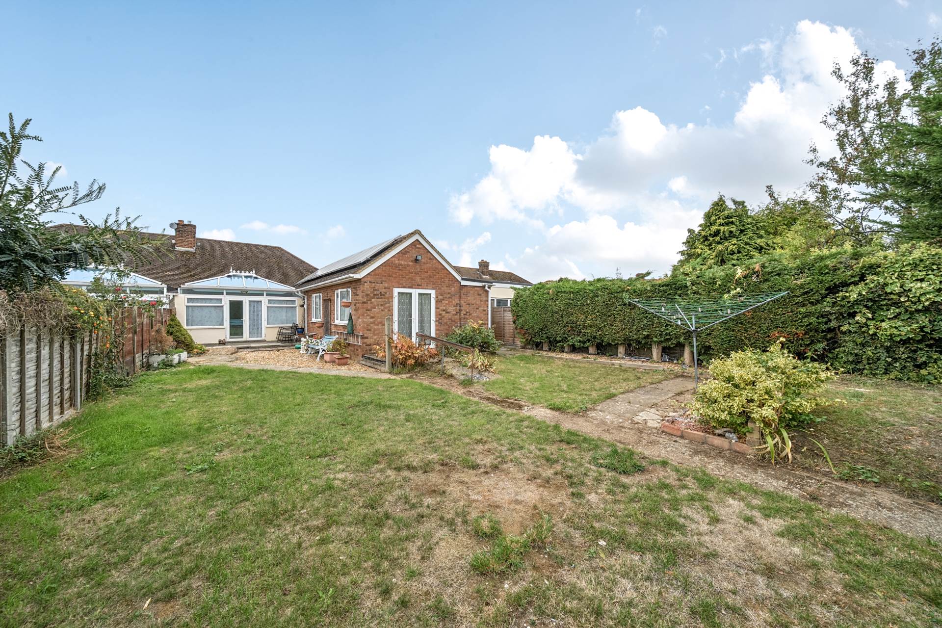 Aylesbury Road, Bedford, Image 11