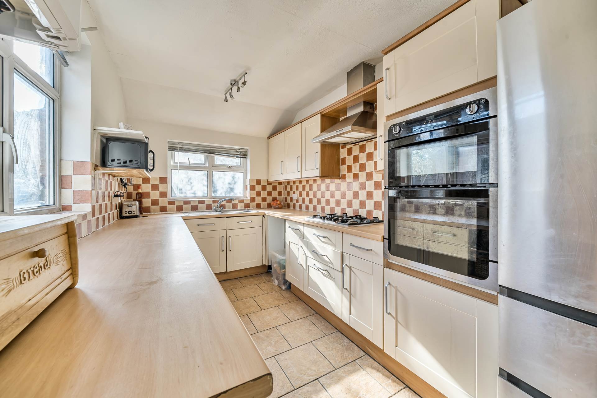 Greenshields Road, Bedford, Image 5