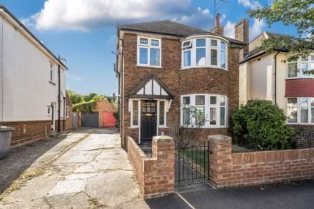 Greenshields Road, Bedford