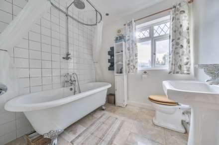Greenshields Road, Bedford, Image 10