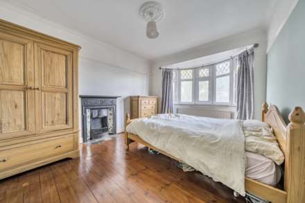Greenshields Road, Bedford, Image 7