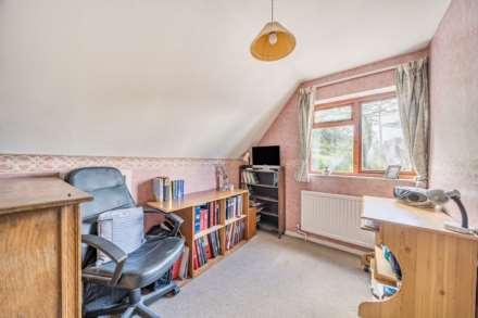 Orchard Lane, Harrold, Image 11