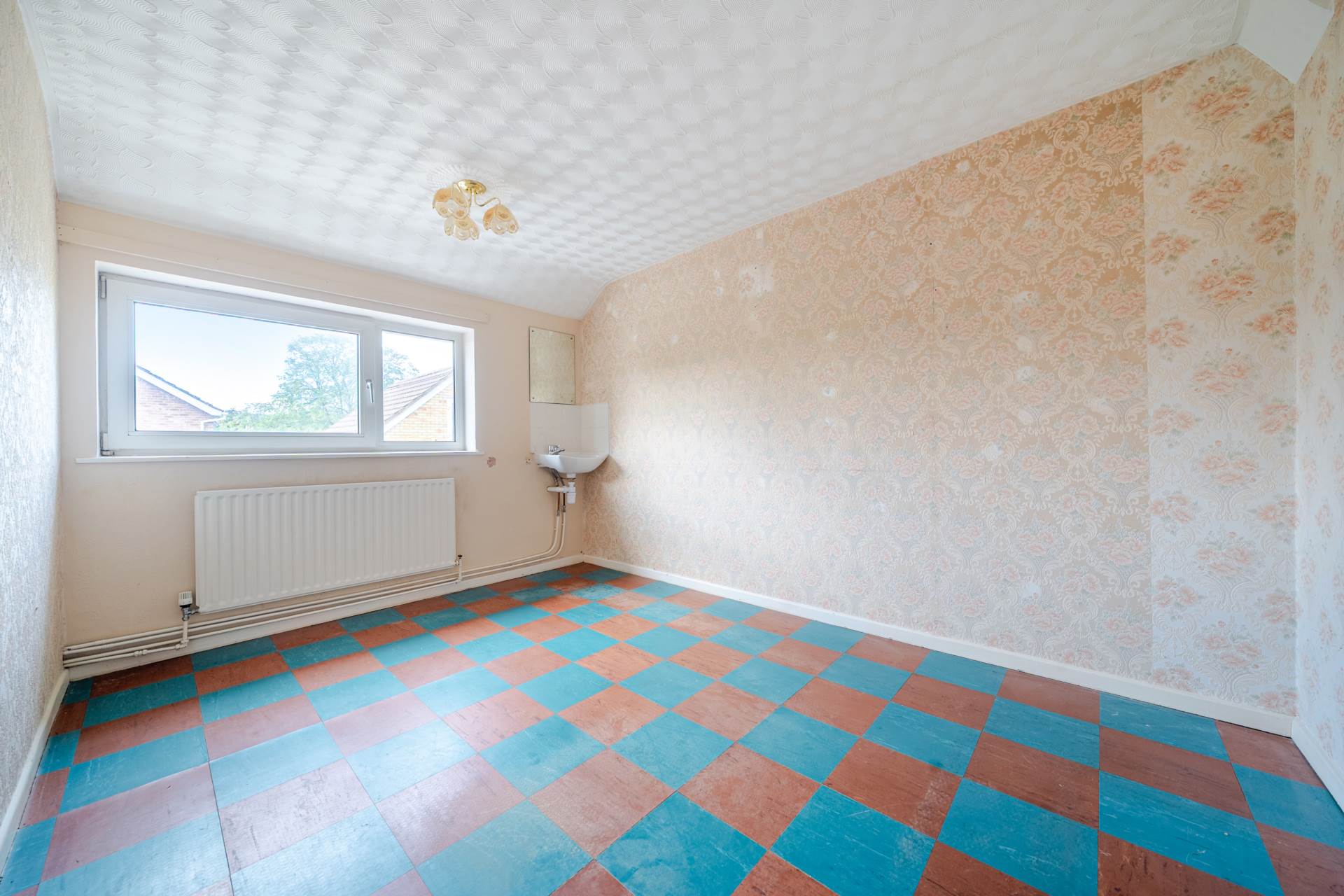 Fulmar Road, Brickhill, Image 5