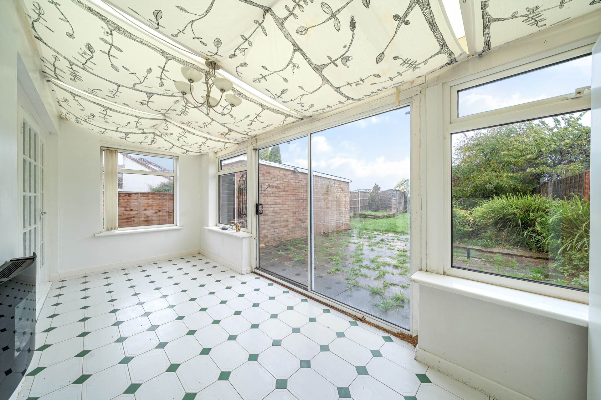 Brookfield Road, Bedford, Image 6