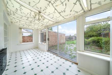 Brookfield Road, Bedford, Image 6