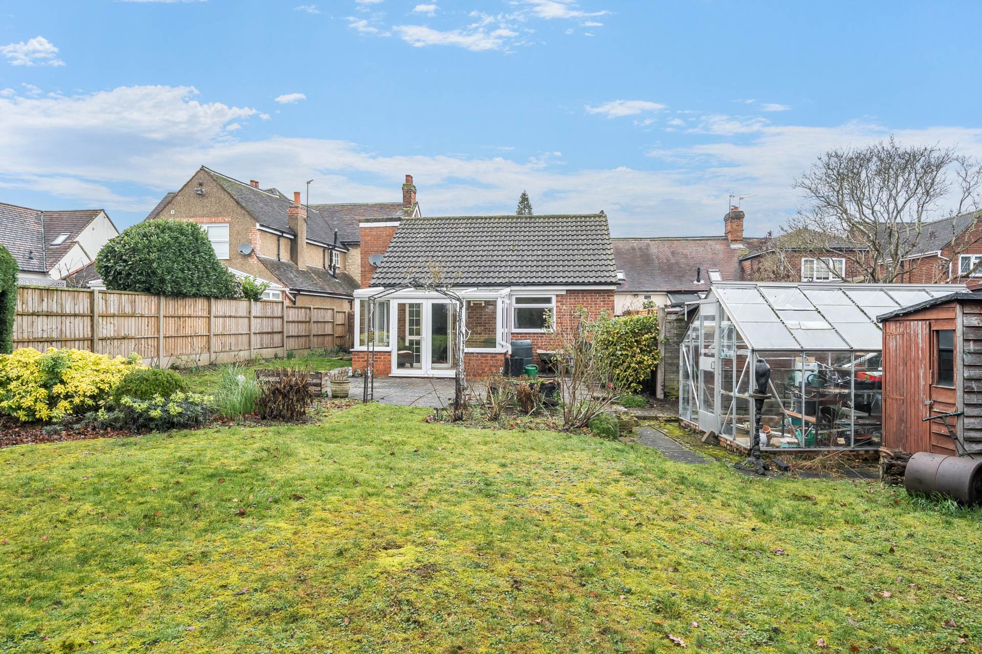 Village Road, Bromham, Image 15