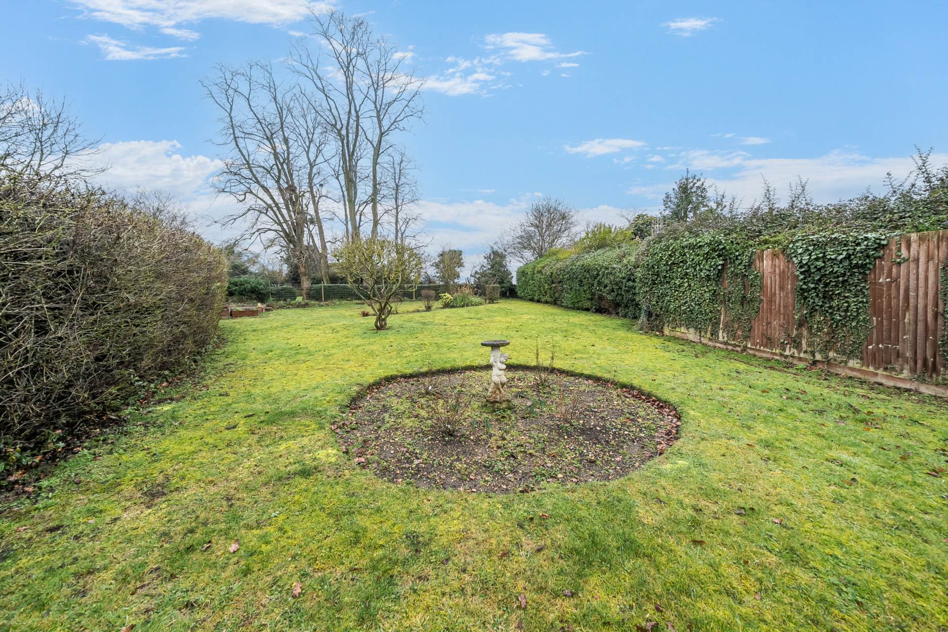 Village Road, Bromham, Image 3