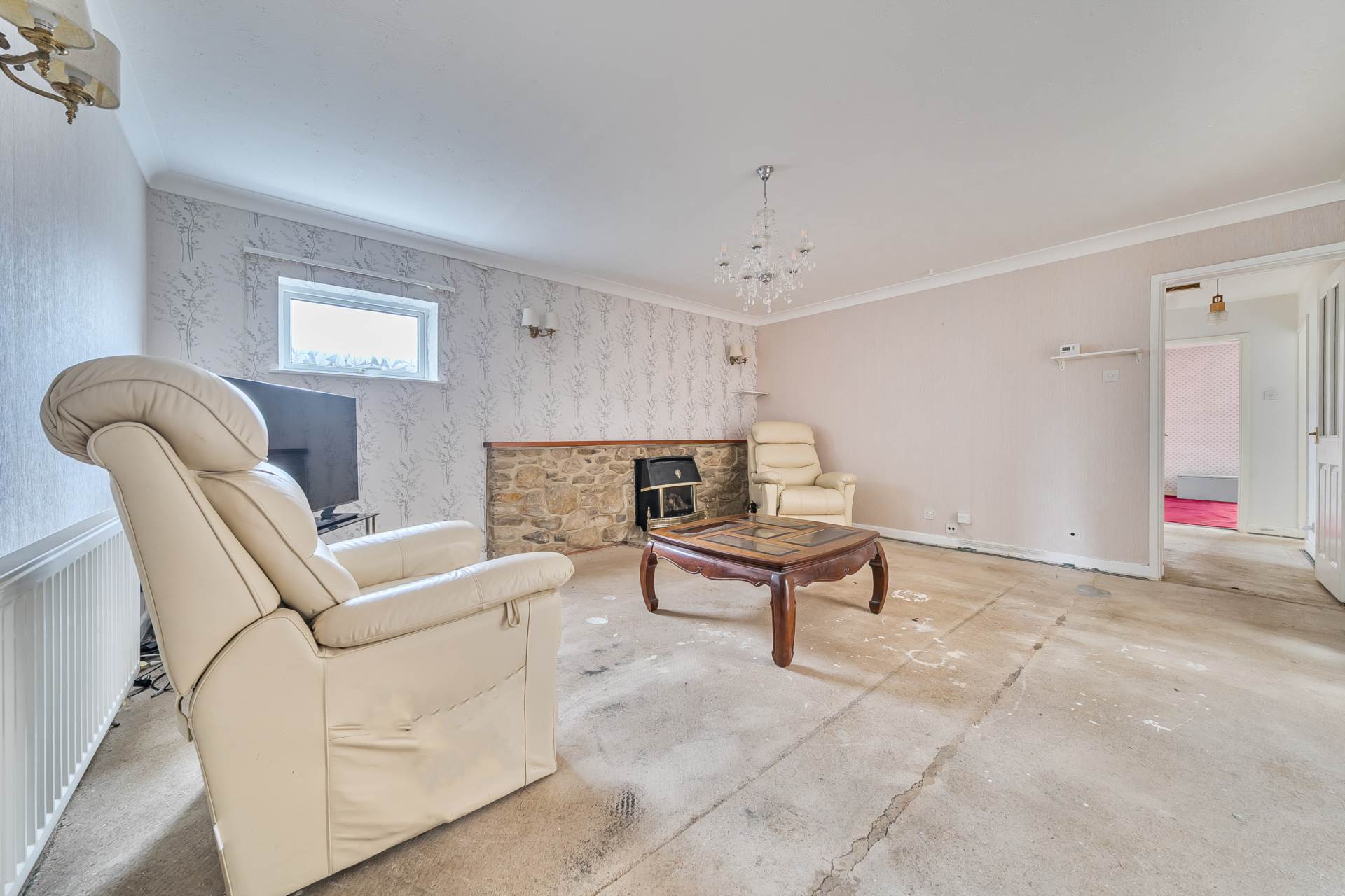 Village Road, Bromham, Image 8