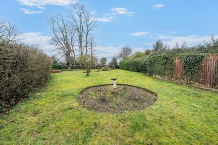 Village Road, Bromham, Image 3