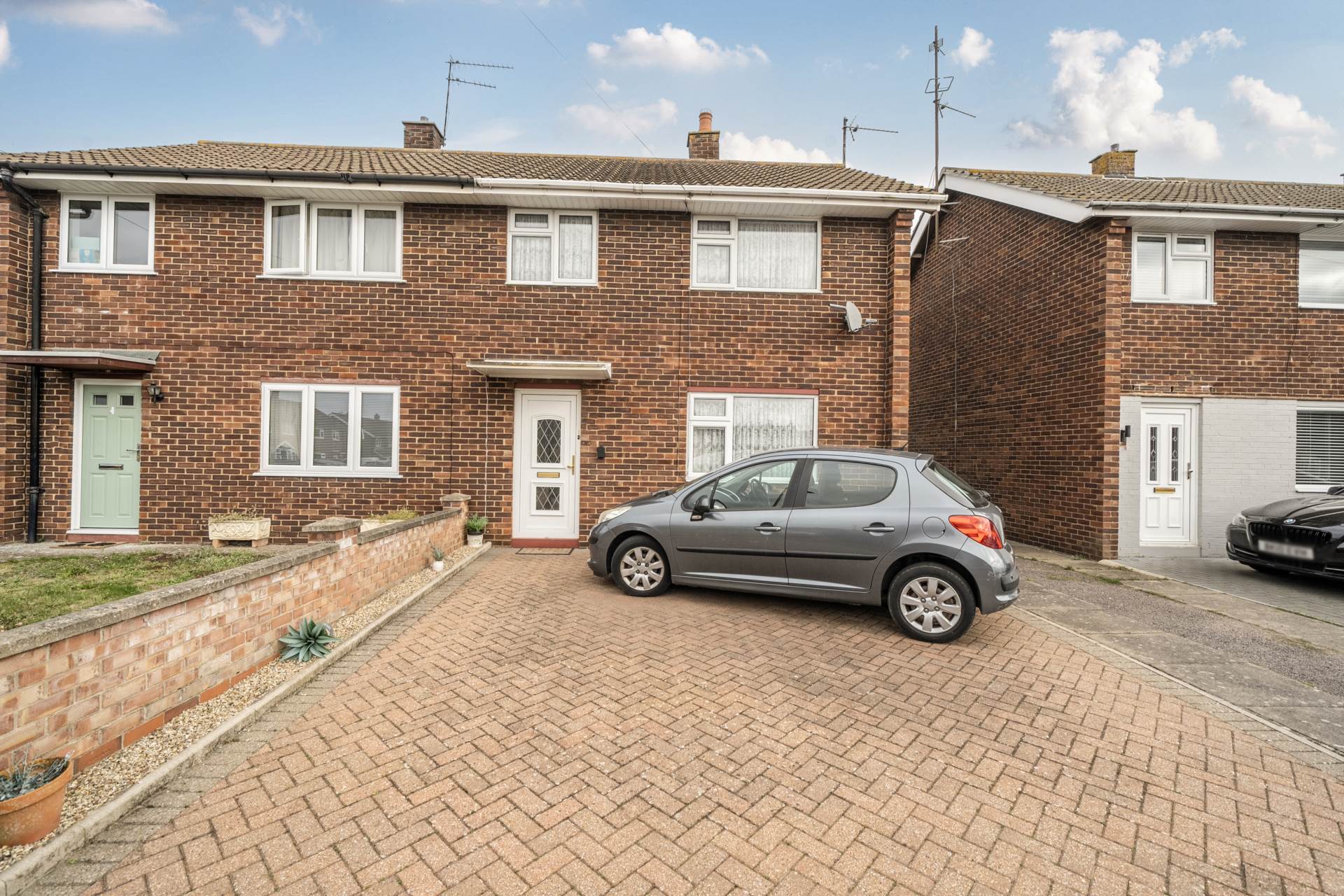 Queens Crescent, Clapham, Image 1