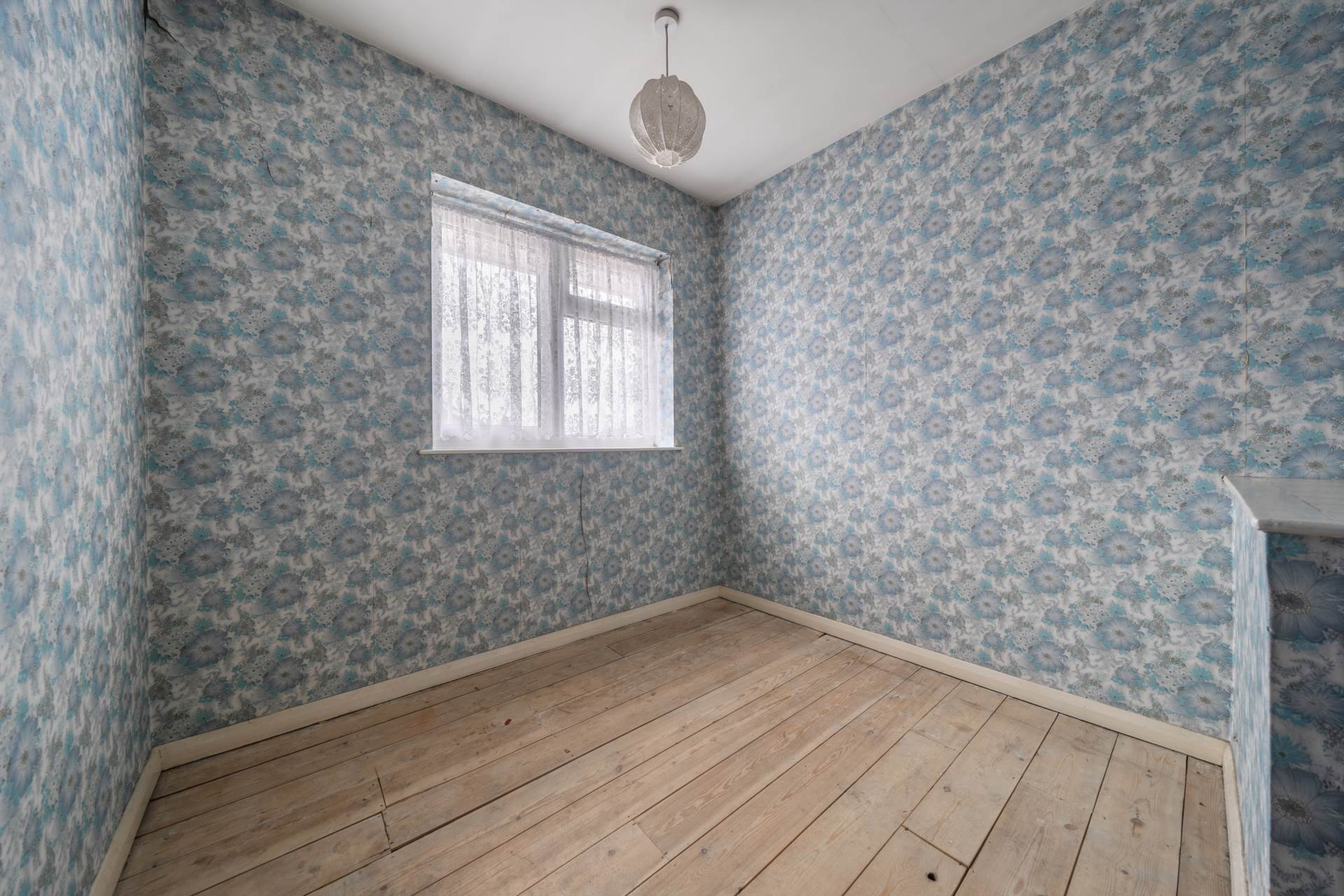 Queens Crescent, Clapham, Image 13