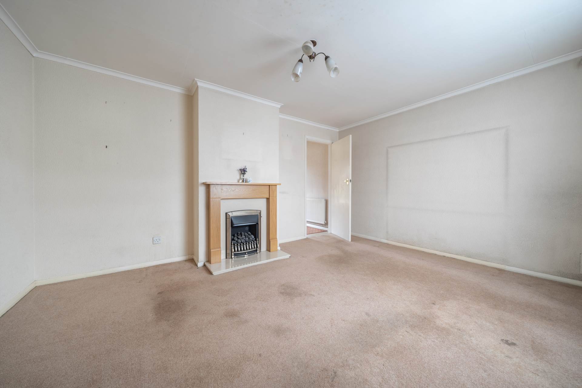 Queens Crescent, Clapham, Image 6