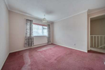 Queens Crescent, Clapham, Image 10