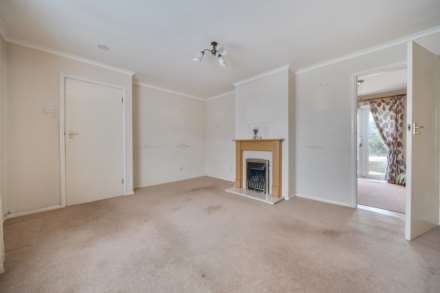 Queens Crescent, Clapham, Image 2