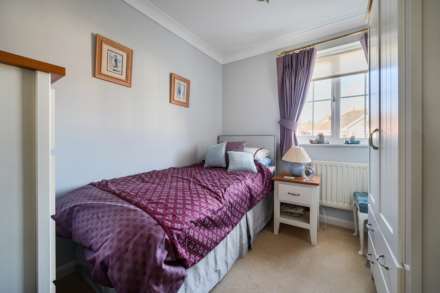 Carnoustie Drive, Great Denham, Image 14