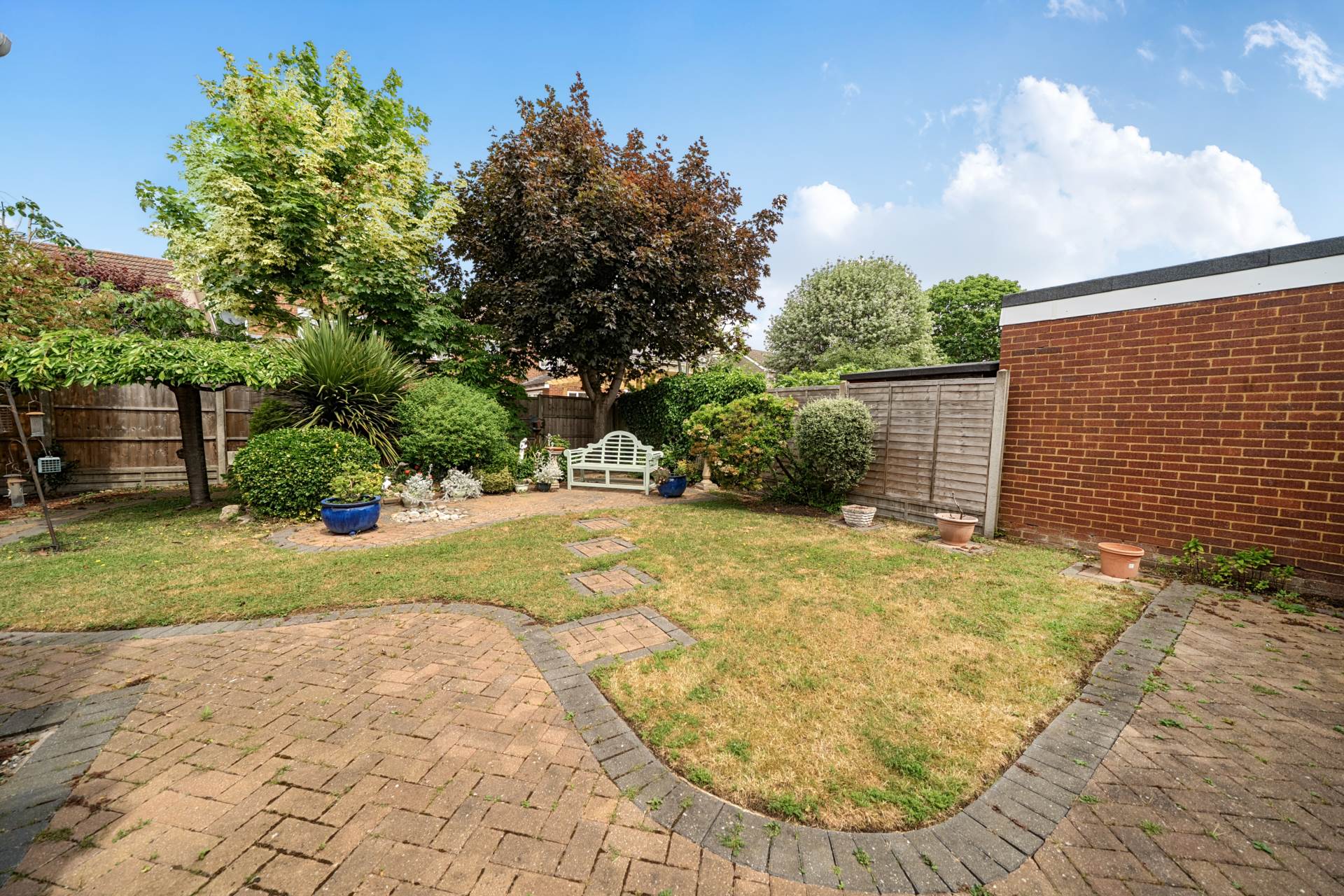Nursery Gardens, Bedford, Image 20