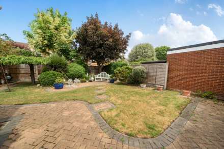 Nursery Gardens, Bedford, Image 20