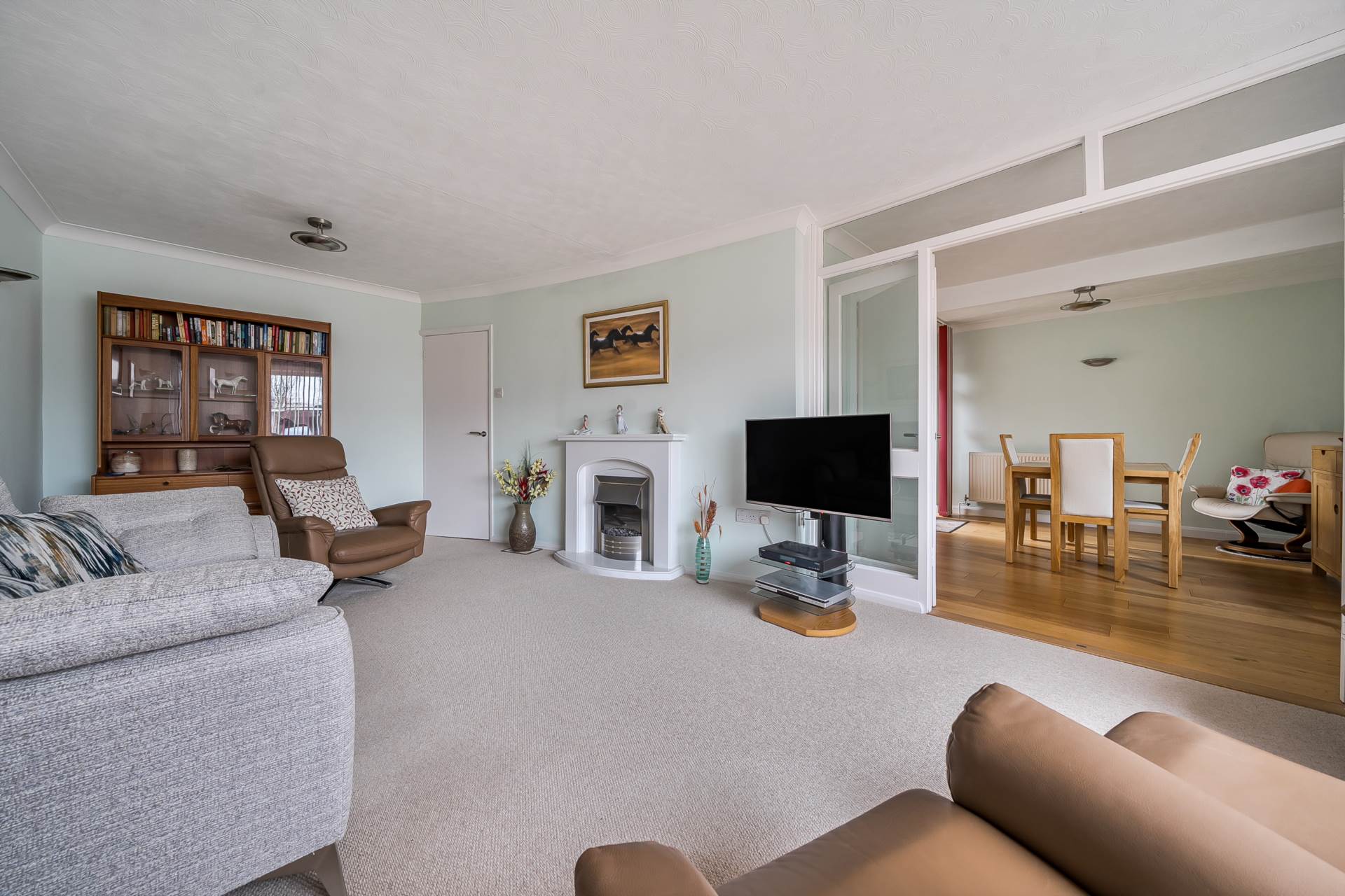 Vicarage Close, Ravensden, Image 3