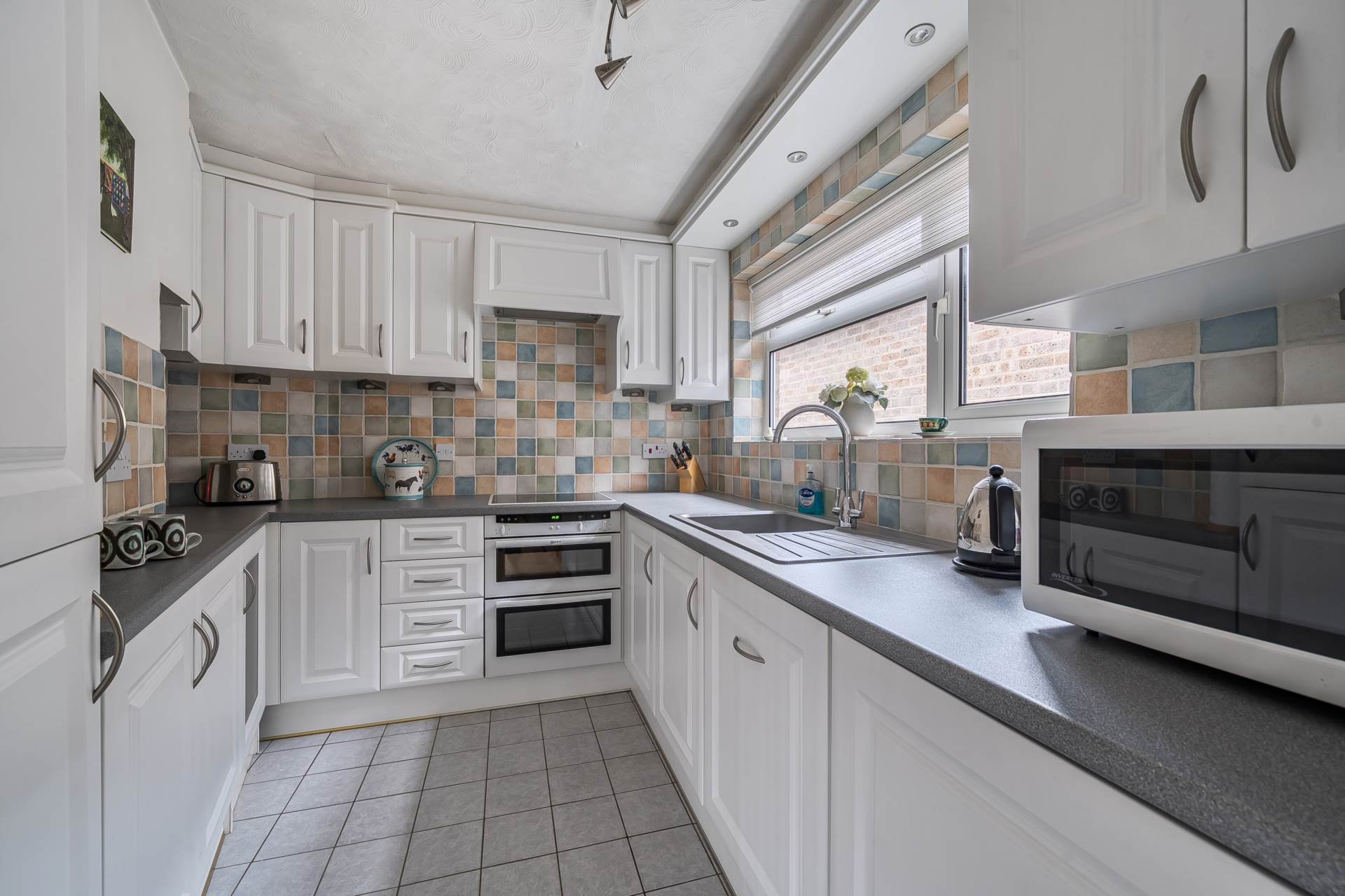 Vicarage Close, Ravensden, Image 5