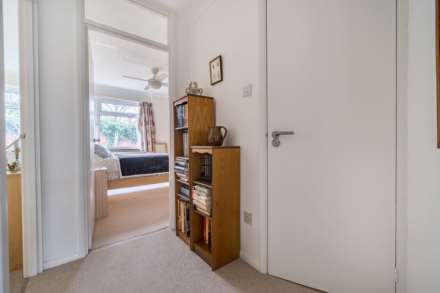 Vicarage Close, Ravensden, Image 13