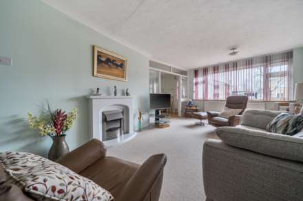 Vicarage Close, Ravensden, Image 2