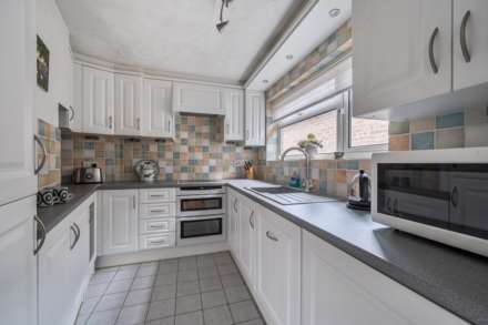 Vicarage Close, Ravensden, Image 5