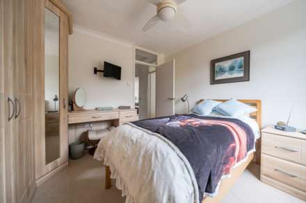 Vicarage Close, Ravensden, Image 7