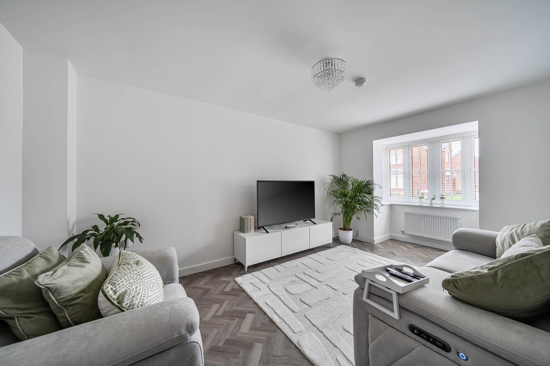 Mason Road, New Cardington, Image 2