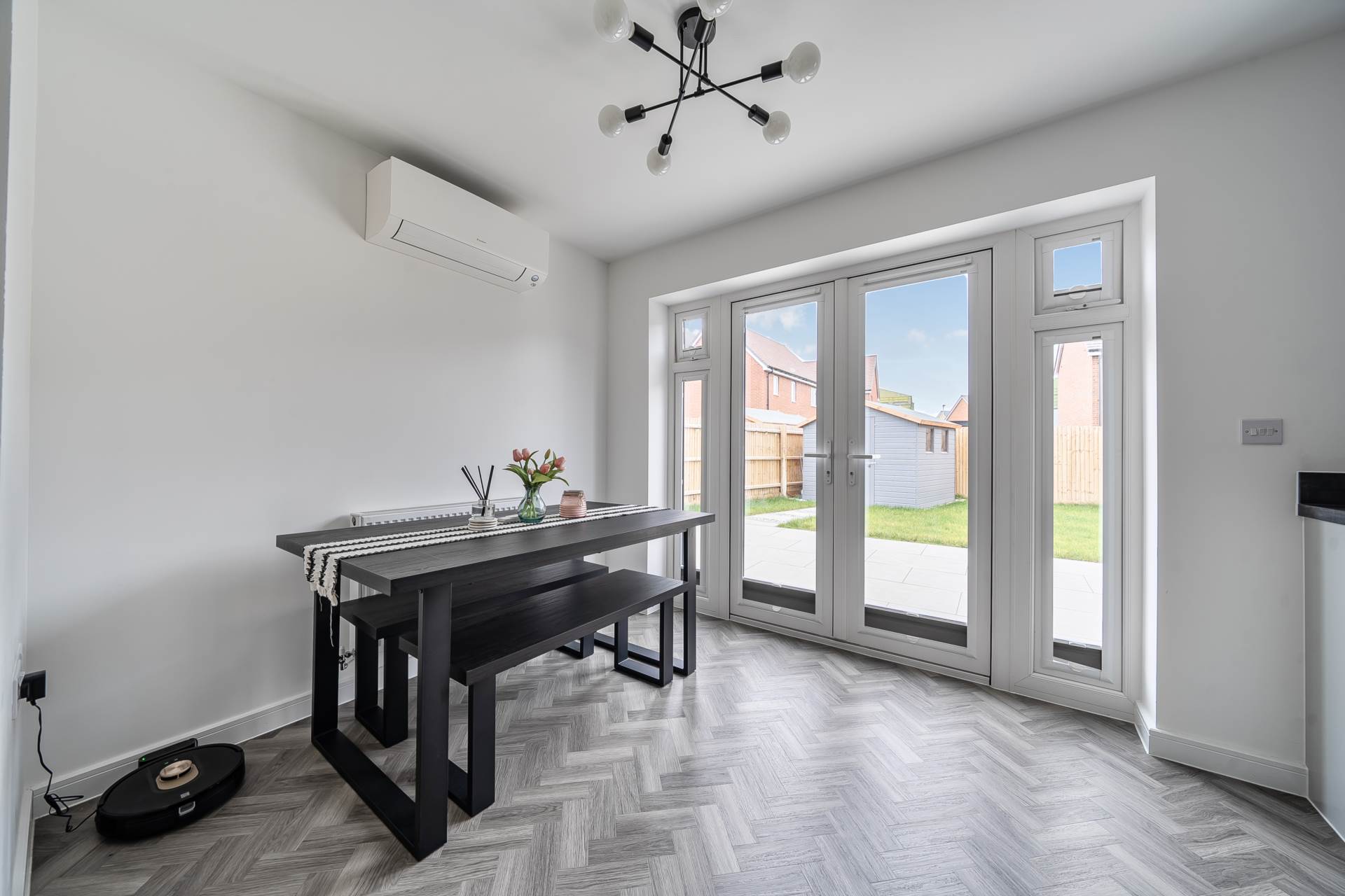 Mason Road, New Cardington, Image 6