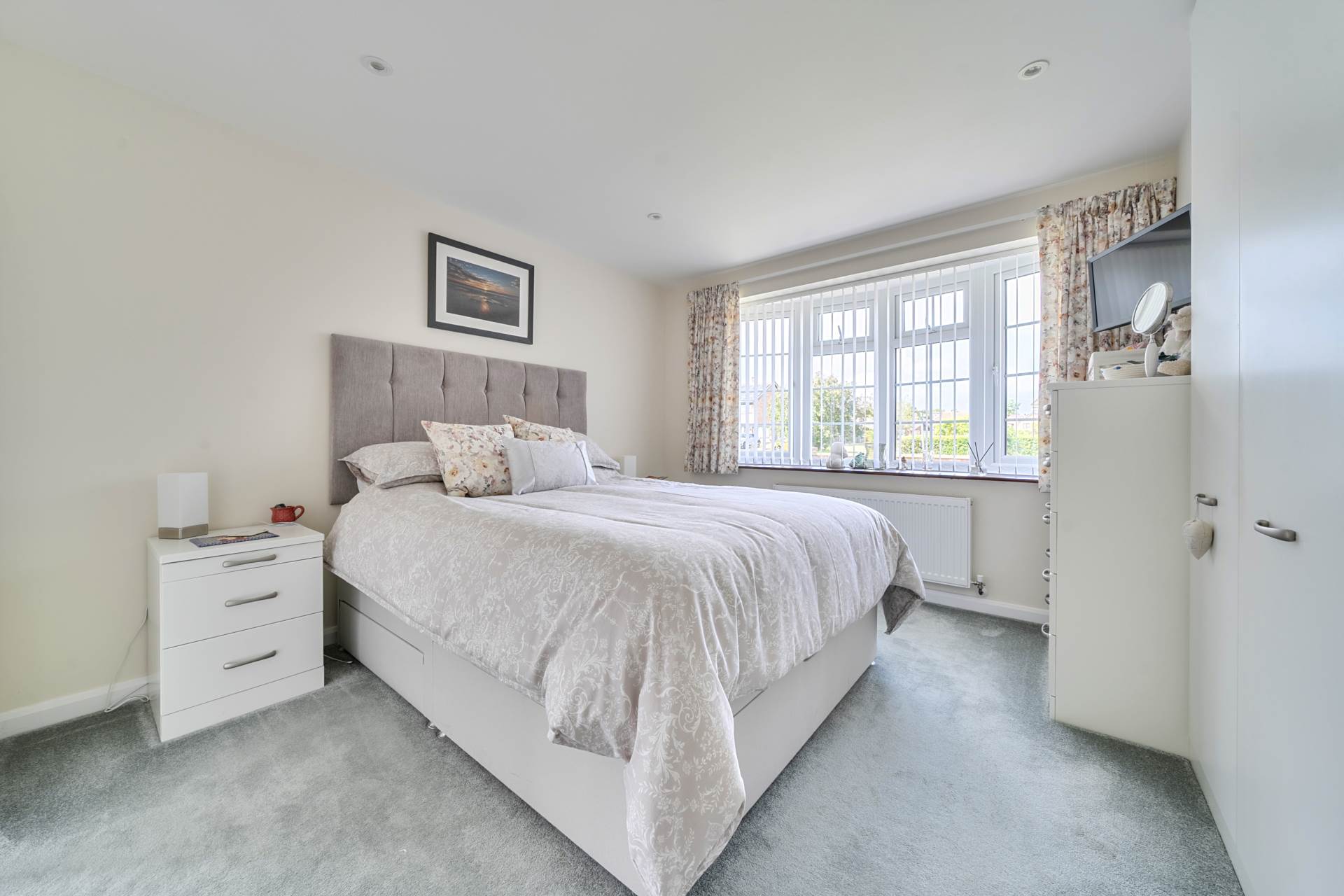 Portland Close, Bedford, Image 9
