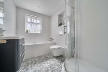 Portland Close, Bedford, Image 11
