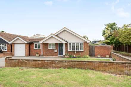 Portland Close, Bedford, Image 16