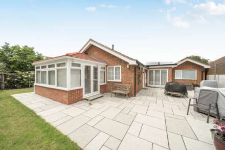 Portland Close, Bedford, Image 3