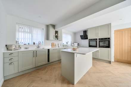 Portland Close, Bedford, Image 4