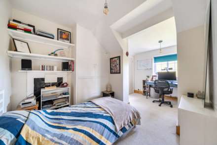 High Street, Sharnbrook, Image 12