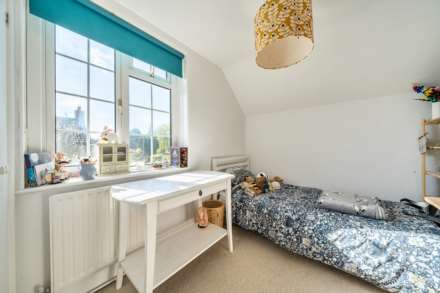 High Street, Sharnbrook, Image 13