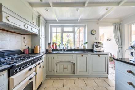 High Street, Sharnbrook, Image 9