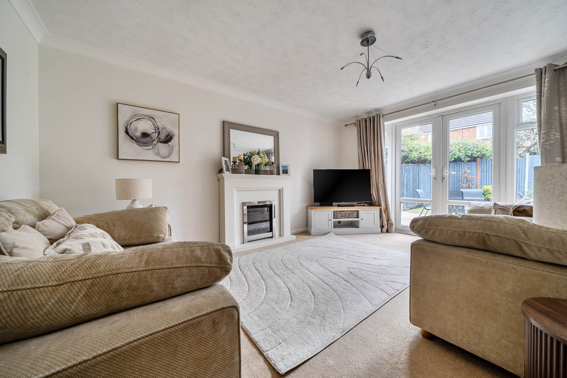 Quenby Way, Bromham, Image 2