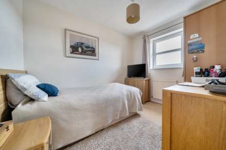 Quenby Way, Bromham, Image 11