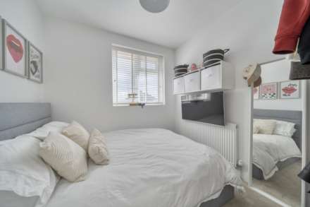 Aylesbury Road, Bedford, Image 11