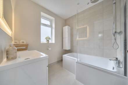 Aylesbury Road, Bedford, Image 12