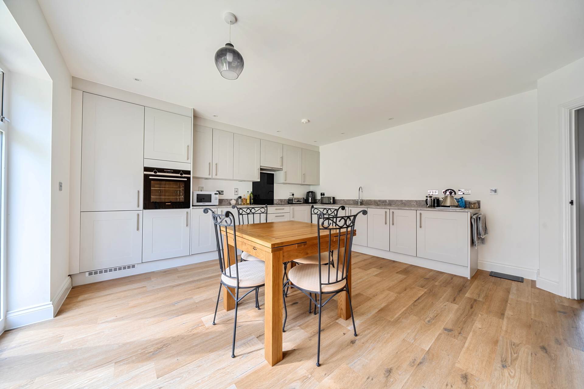 Rosehip Road, Bromham, Image 6