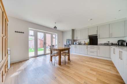 Rosehip Road, Bromham, Image 3