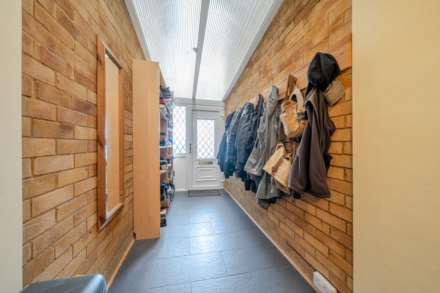 Slade Walk, Bedford, Image 13